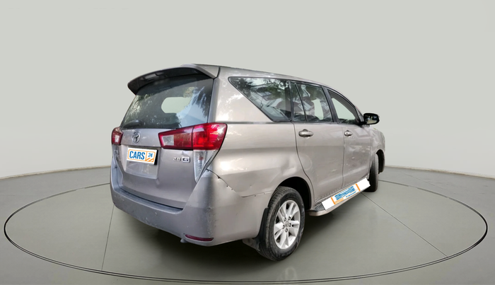 2017 Toyota Innova Crysta 2.8 GX AT 7 STR, Diesel, Automatic, 2,47,906 km, exterior