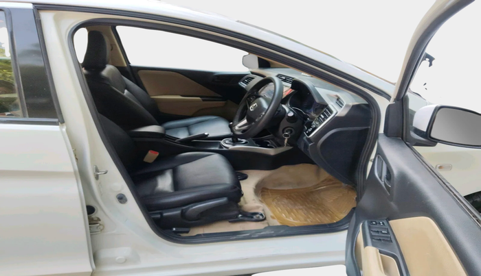 2015 Honda City 1.5L I-VTEC SV, Petrol, Manual, 84,746 km, interior