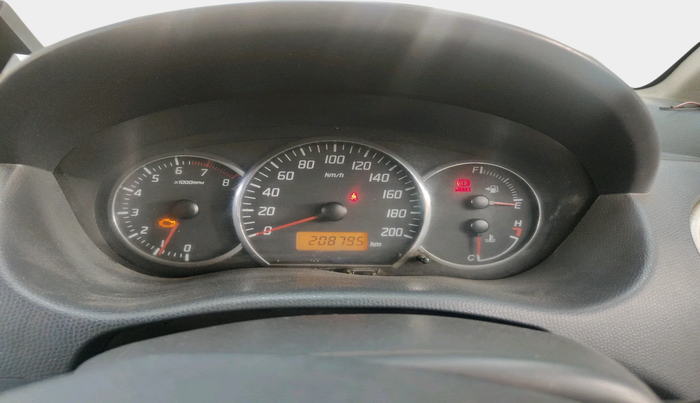 2011 Maruti Swift VXI, CNG, Manual, 2,08,795 km, interior