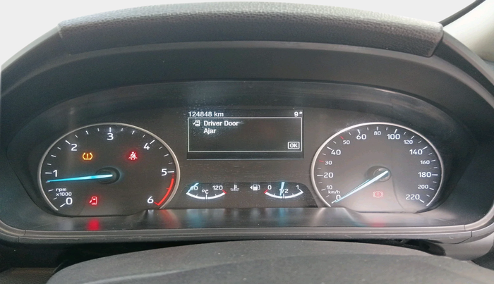 2018 Ford Ecosport TITANIUM + 1.5L DIESEL, Diesel, Manual, 1,24,848 km, interior