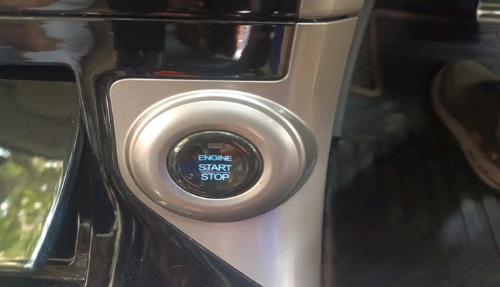 2020 Mahindra XUV500 W11 AT, Diesel, Automatic, 59,052 km, interior