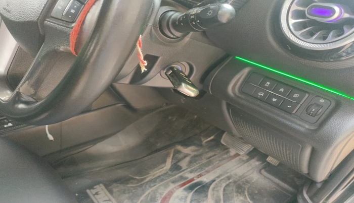 2022 Mahindra Thar LX  P 4WD AT CONVERTIBLE, Petrol, Automatic, 47,198 km, interior