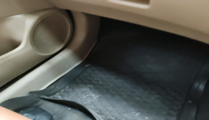 2011 Honda City 1.5L I-VTEC V MT, Petrol, Manual, 1 km, interior