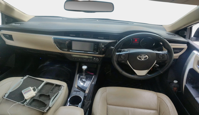2014 Toyota Corolla Altis VL CVT PETROL, Petrol, Automatic, 47,262 km, interior