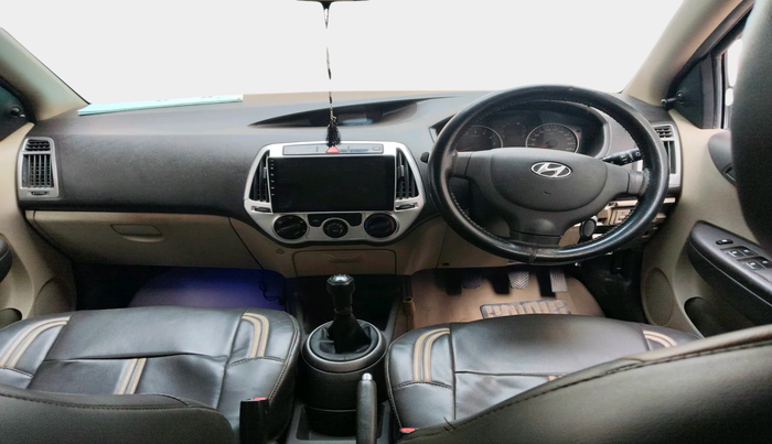 2013 Hyundai i20 MAGNA 1.2, Petrol, Manual, 51,584 km, interior