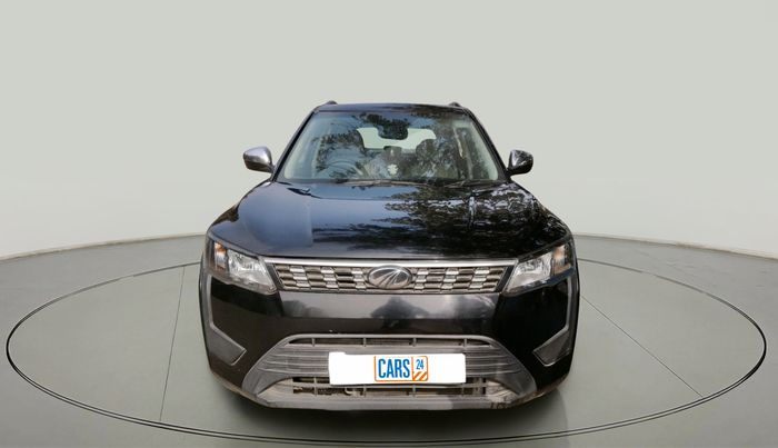 2020 Mahindra XUV300 W6 1.5 DIESEL, Diesel, Manual, 82,955 km, exterior