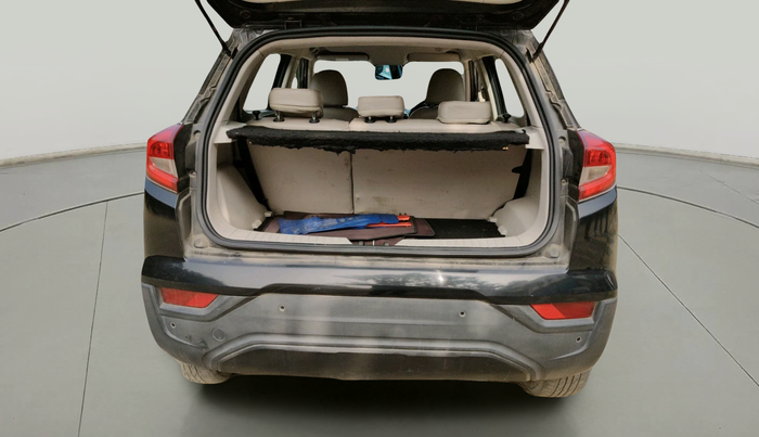 2020 Mahindra XUV300 W6 1.5 DIESEL, Diesel, Manual, 82,955 km, exterior