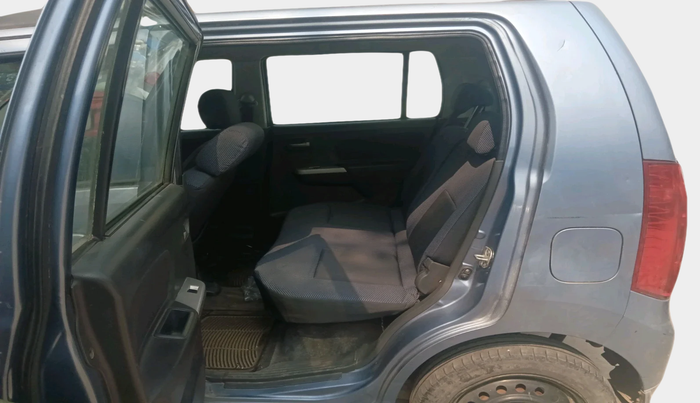 2011 Maruti Wagon R 1.0 VXI, Petrol, Manual, 37,176 km, interior