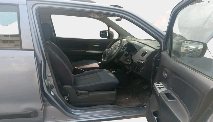 2011 Maruti Wagon R 1.0 VXI, Petrol, Manual, 37,176 km, interior