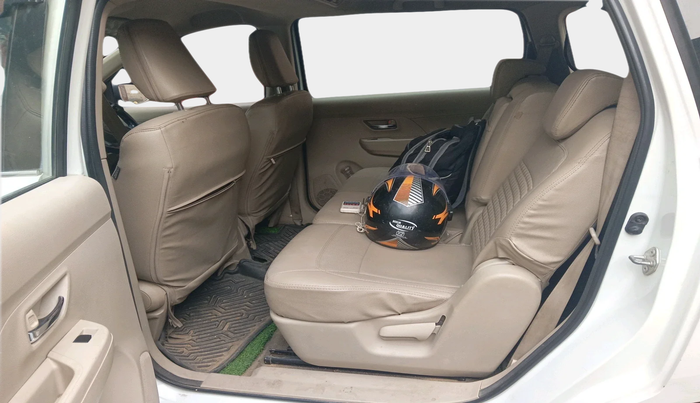 2023 Maruti Ertiga   VXI (O) CNG, Petrol, Manual, 71,365 km, interior