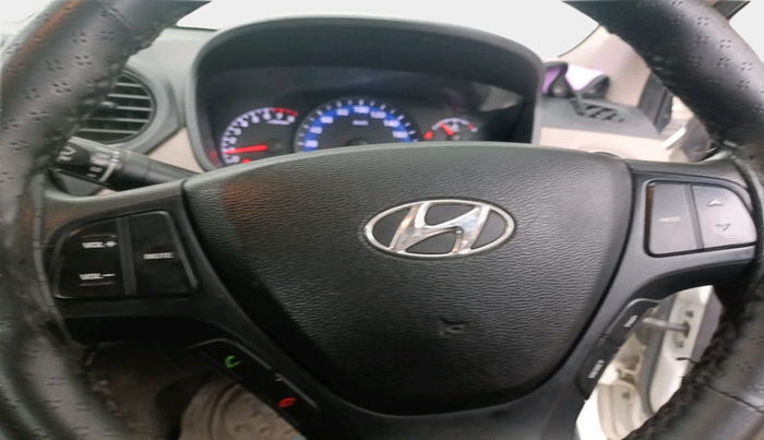 2015 Hyundai Xcent S 1.2, Petrol, Manual, 69,661 km, interior