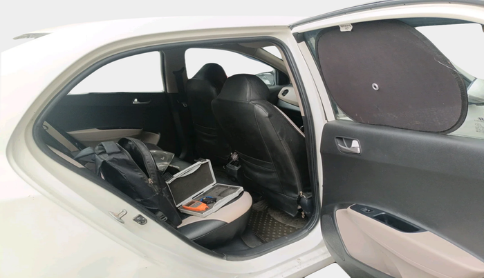 2015 Hyundai Xcent S 1.2, Petrol, Manual, 69,661 km, interior