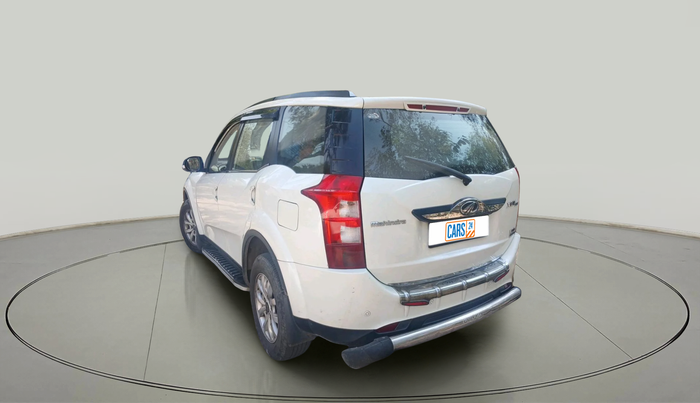 2017 Mahindra XUV500 W10 AT 1.99, Diesel, Automatic, 77,368 km, exterior