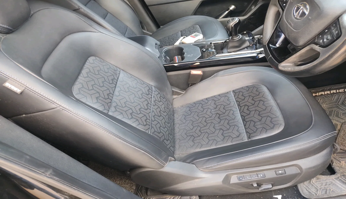 2023 Tata Harrier XZ PLUS 2.0L DARK EDITION, Diesel, Manual, 88,382 km, interior