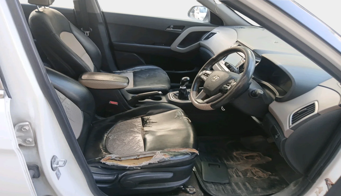 2016 Hyundai Creta SX PLUS 1.6 PETROL, Petrol, Manual, 1,47,008 km, interior