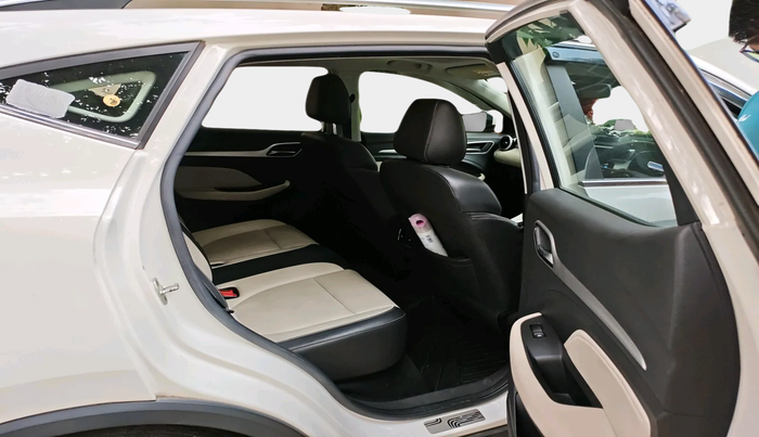 2022 MG ASTOR SHARP 1.5 CVT, Petrol, Automatic, 14,158 km, interior