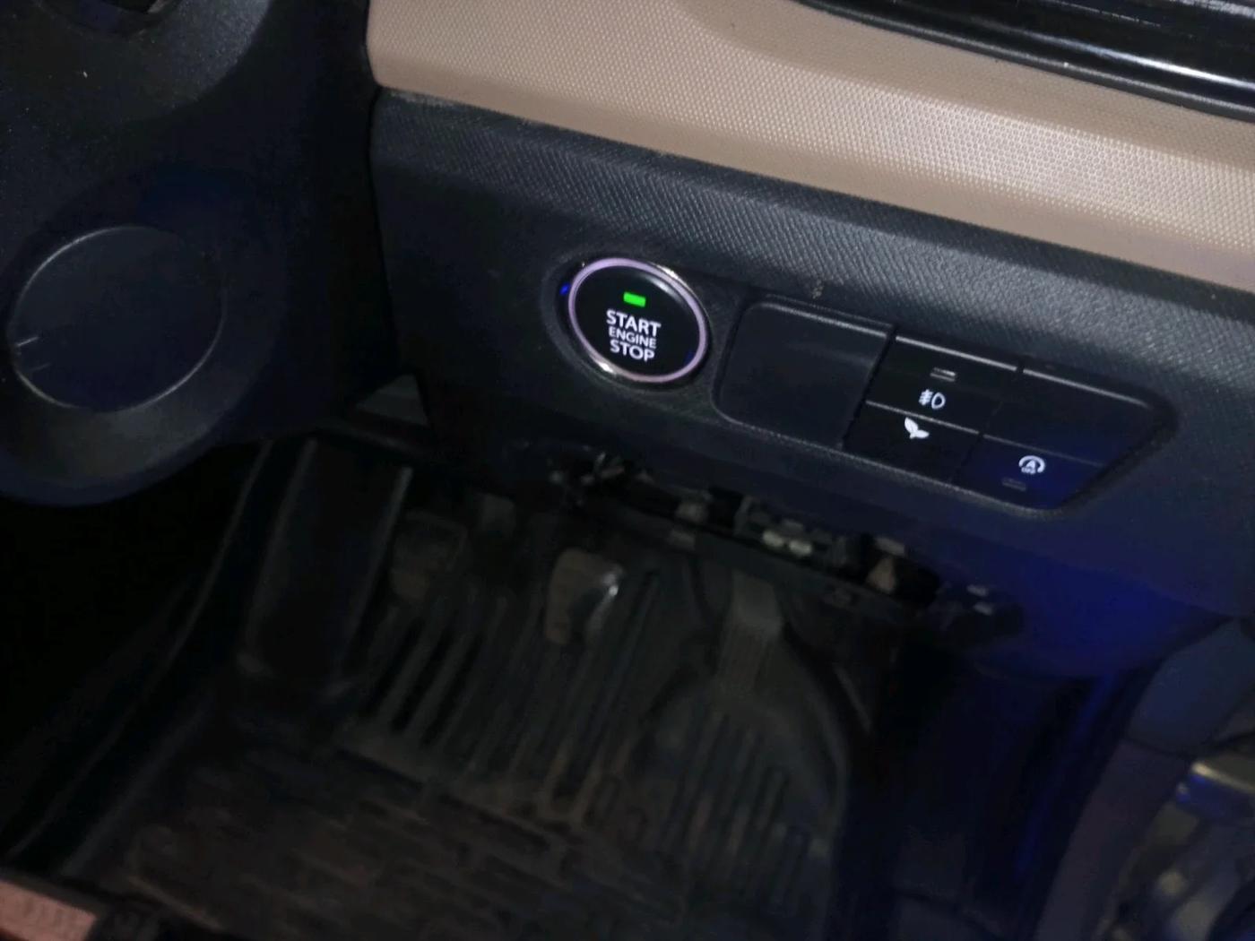 2022 Tata PUNCH CREATIVE 1.2 MT KAZIRANGA EDITION , Petrol, Manual, 70,777 km, interior