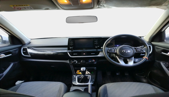 2020 KIA SELTOS HTK PLUS 1.5, Petrol, Manual, 1,04,716 km, interior