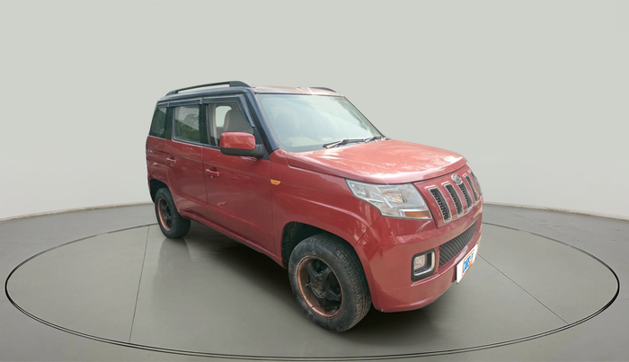 2015 Mahindra TUV300 T8 AMT, Diesel, Automatic, 81,116 km, exterior