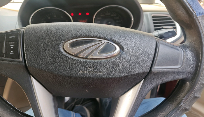 2015 Mahindra TUV300 T8 AMT, Diesel, Automatic, 81,116 km, interior