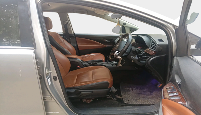 2019 Toyota Innova Crysta 2.8 GX AT 7 STR, Diesel, Automatic, 1,68,110 km, interior