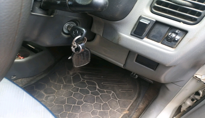 2011 Maruti Alto K10 VXI, Petrol, Manual, 69,587 km, interior