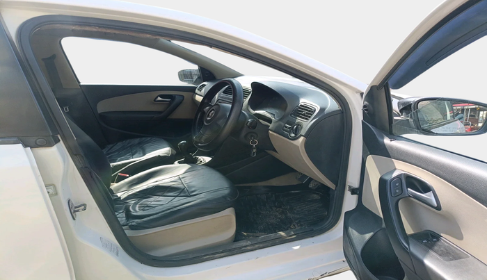 2012 Volkswagen Polo TRENDLINE 1.2L PETROL, Petrol, Manual, 86,563 km, interior