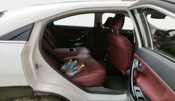 2024 Tata Curvv Accomplished S 1.2 Petrol 7DCA, Petrol, Automatic, 14,669 km, interior