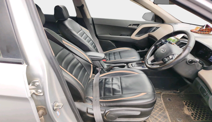2017 Hyundai Creta SX PLUS AT 1.6 PETROL, Petrol, Automatic, 1,24,393 km, interior