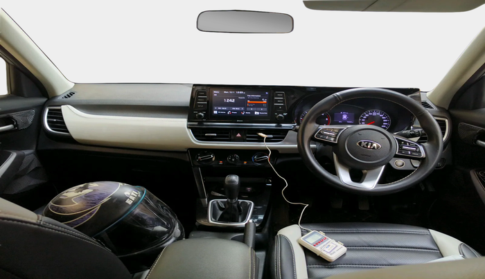 2019 KIA SELTOS HTK PLUS 1.5 DIESEL, Diesel, Manual, 75,695 km, interior