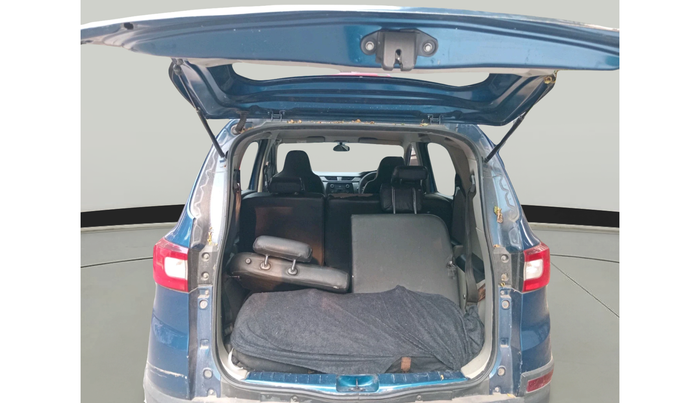 2021 Renault TRIBER RXL MT, Petrol, Manual, 80,823 km, exterior