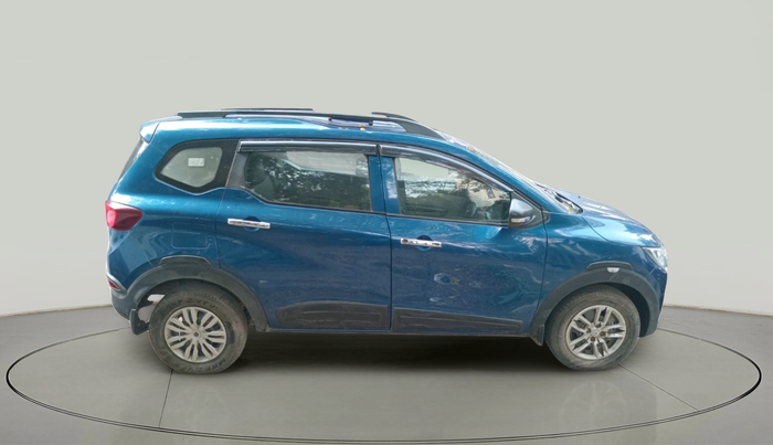 2021 Renault TRIBER RXL MT, Petrol, Manual, 80,823 km, exterior