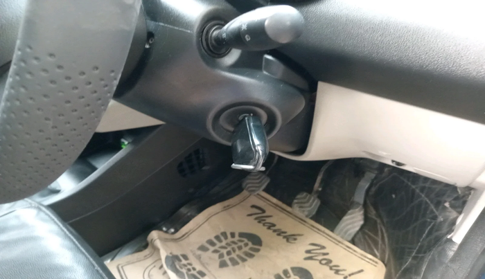 2021 Renault TRIBER RXL MT, Petrol, Manual, 80,823 km, interior