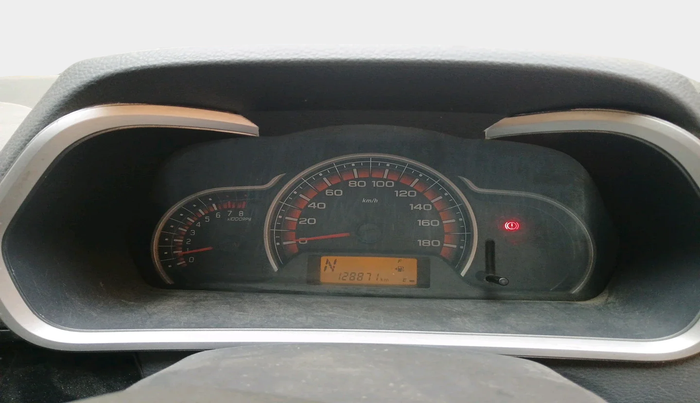 2015 Maruti Alto K10 VXI AMT, CNG, Automatic, 1,28,871 km, interior