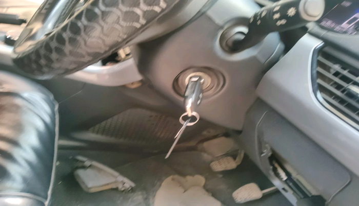 2021 Tata NEXON XM SUNROOF PETROL, Petrol, Manual, 29,440 km, interior