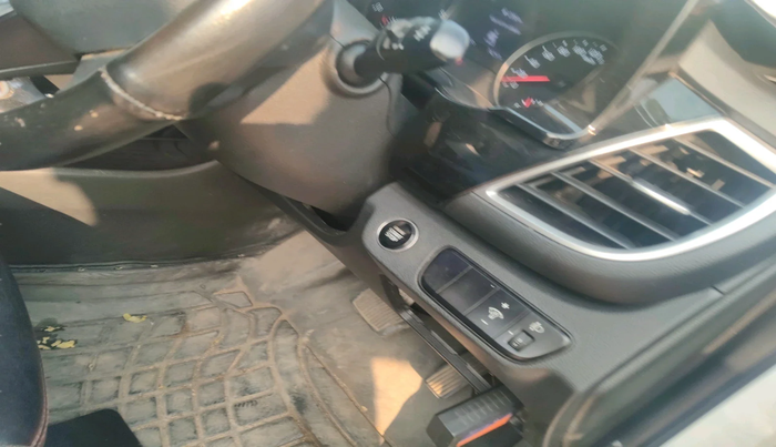 2020 KIA SELTOS HTK PLUS AT 1.5 DIESEL, Diesel, Automatic, 74,297 km, interior