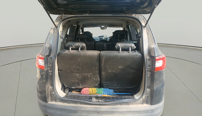 2024 Renault TRIBER RXT, Petrol, Manual, 10,341 km, exterior