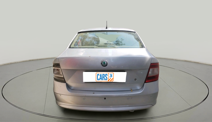 2012 Skoda Rapid AMBITION 1.6 MPI AT, Petrol, Automatic, 1,15,164 km, exterior