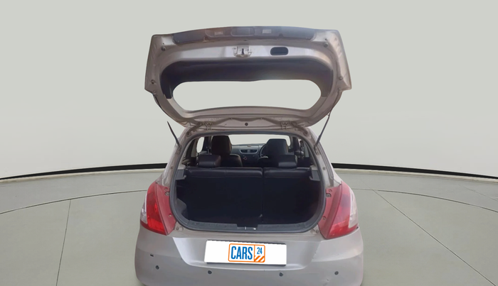 2017 Maruti Swift LXI (O), Petrol, Manual, 75,427 km, exterior