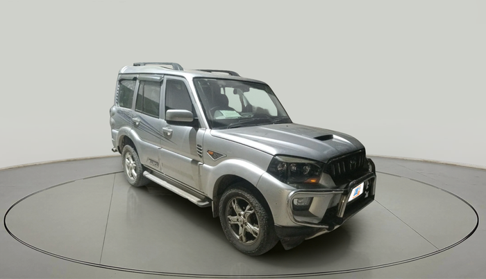 2017 Mahindra Scorpio S4 PLUS 1.99 INTELLI-HYBRID, Diesel, Manual, 1,48,978 km, exterior