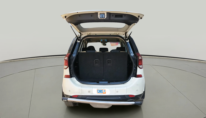 2018 Mahindra XUV500 W7 AT, Diesel, Automatic, 58,864 km, exterior