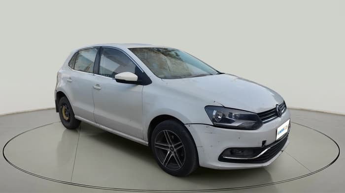 2017 Volkswagen Polo COMFORTLINE 1.5L, Diesel, Manual, 1,58,346 km, exterior