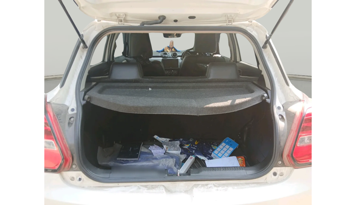 2023 Maruti Swift VXI, Petrol, Manual, 63,011 km, exterior
