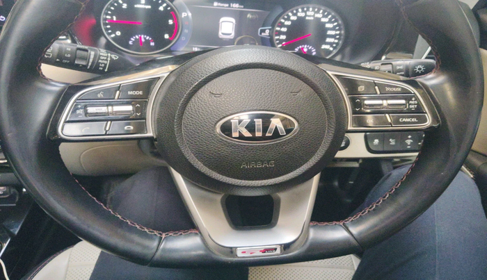 2020 KIA SELTOS GTX PLUS AT 1.5 DIESEL, Diesel, Automatic, 1,14,300 km, interior