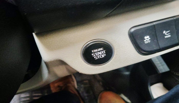 2020 KIA SELTOS GTX PLUS AT 1.5 DIESEL, Diesel, Automatic, 1,14,300 km, interior