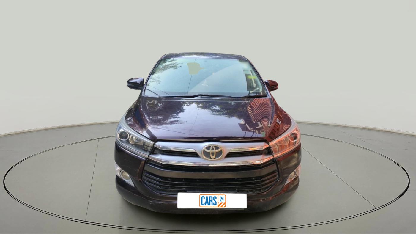 2018 Toyota Innova Crysta 2.4 VX 8 STR, Diesel, Manual, 1,35,447 km, exterior