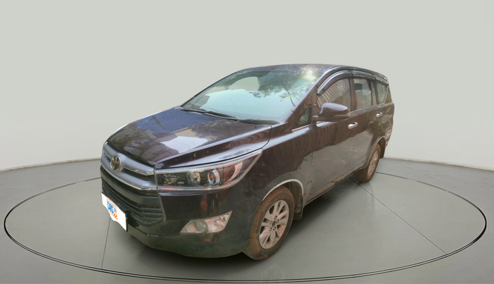 2018 Toyota Innova Crysta 2.4 VX 8 STR, Diesel, Manual, 1,35,447 km, exterior