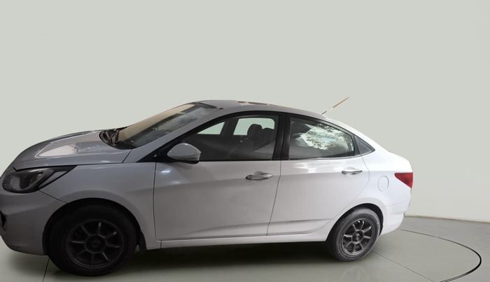 2013 Hyundai Verna FLUIDIC 1.6 VTVT EX, Petrol, Manual, 82,434 km, exterior