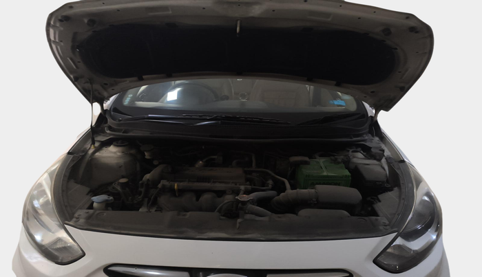 2013 Hyundai Verna FLUIDIC 1.6 VTVT EX, Petrol, Manual, 82,434 km, exterior