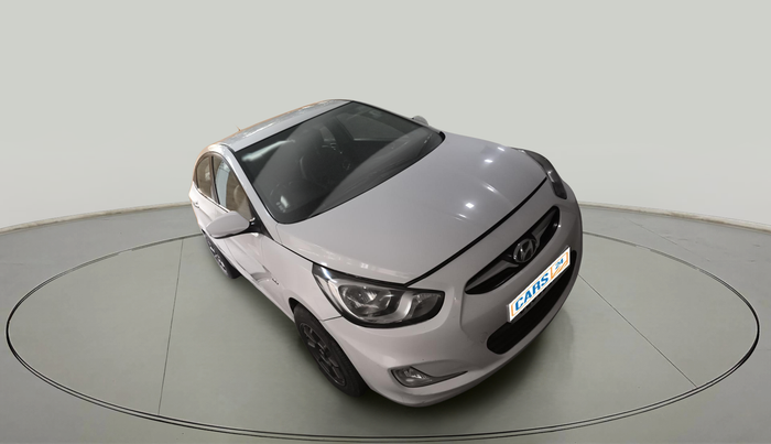 2013 Hyundai Verna FLUIDIC 1.6 VTVT EX, Petrol, Manual, 82,434 km, exterior